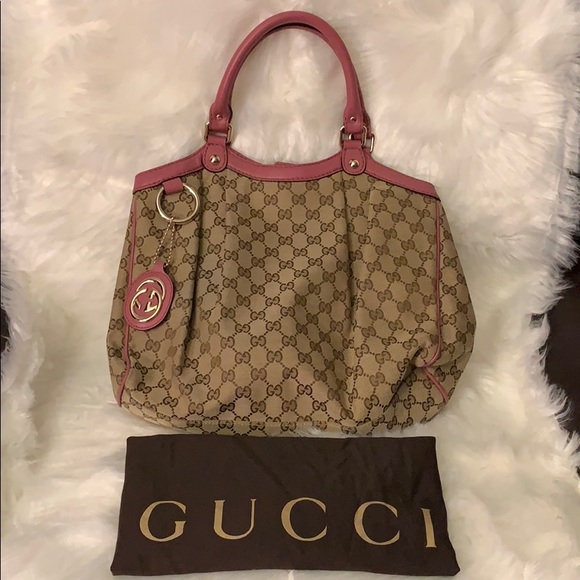 Gucci Handbags - Authentic Gucci Sukey Tote